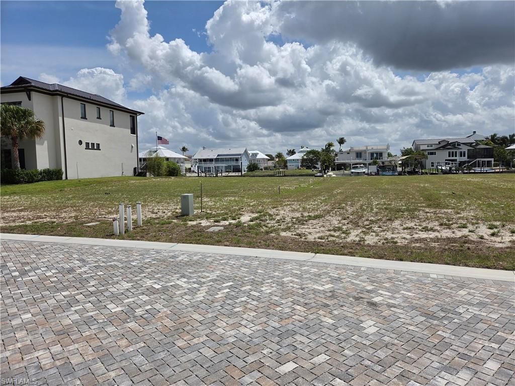 18231 Old Pelican Bay Dr, Fort Myers Beach, FL 33931 Photo