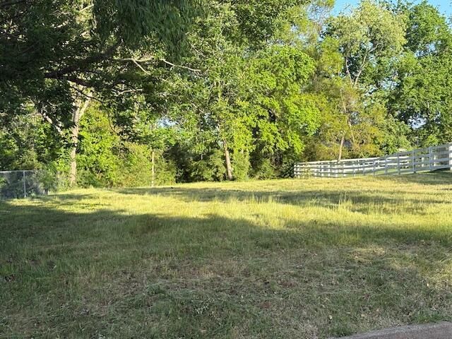46 Reed Hill, Berea, KY 40403 Main Photo