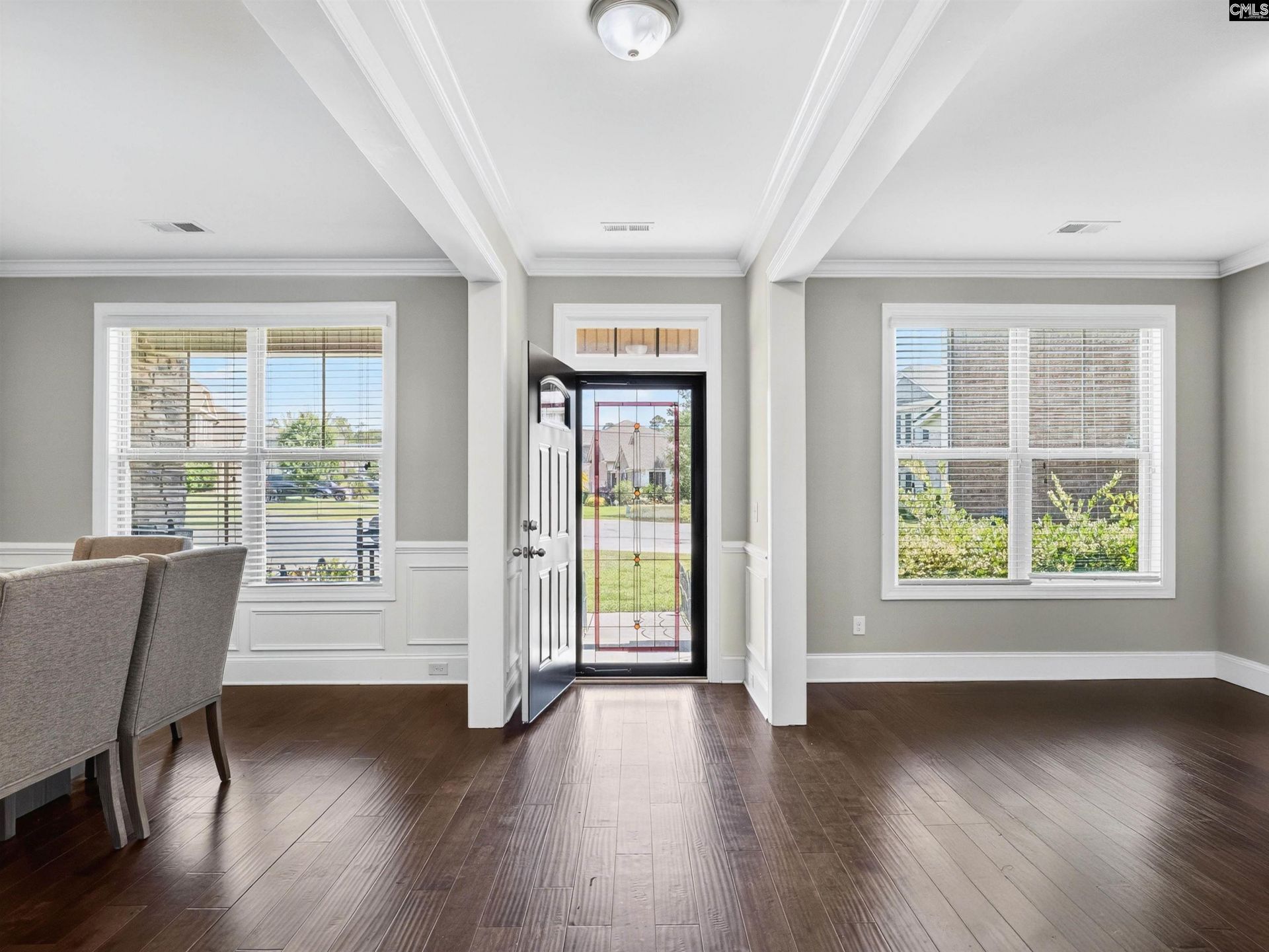 660 Stoneywater Court  Photo 15