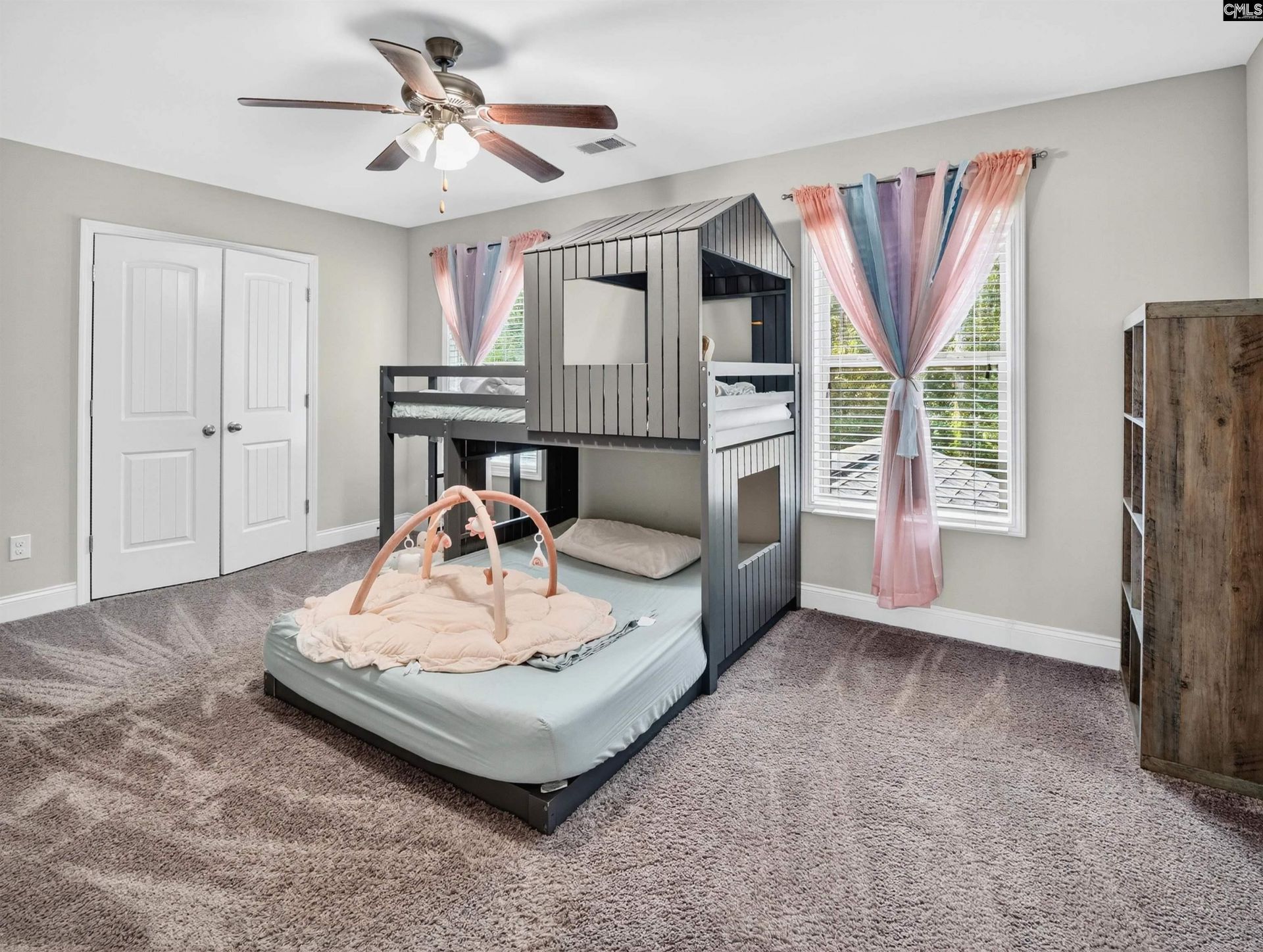 660 Stoneywater Court  Photo 29