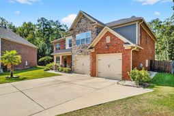 660 Stoneywater Court  photo 4