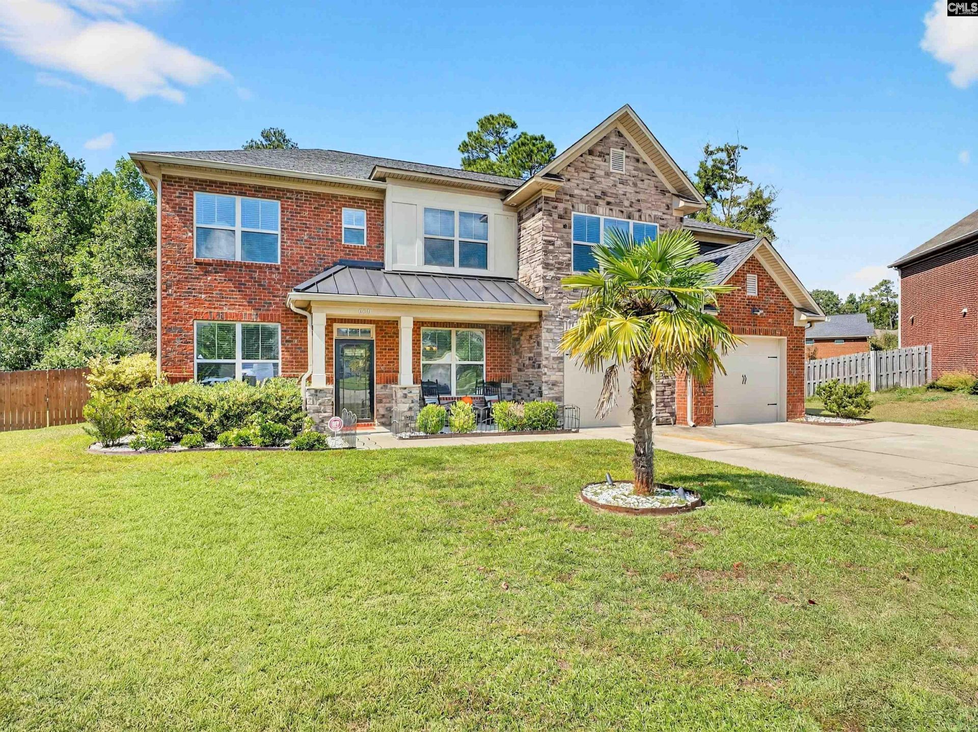 660 Stoneywater Court  Photo 6