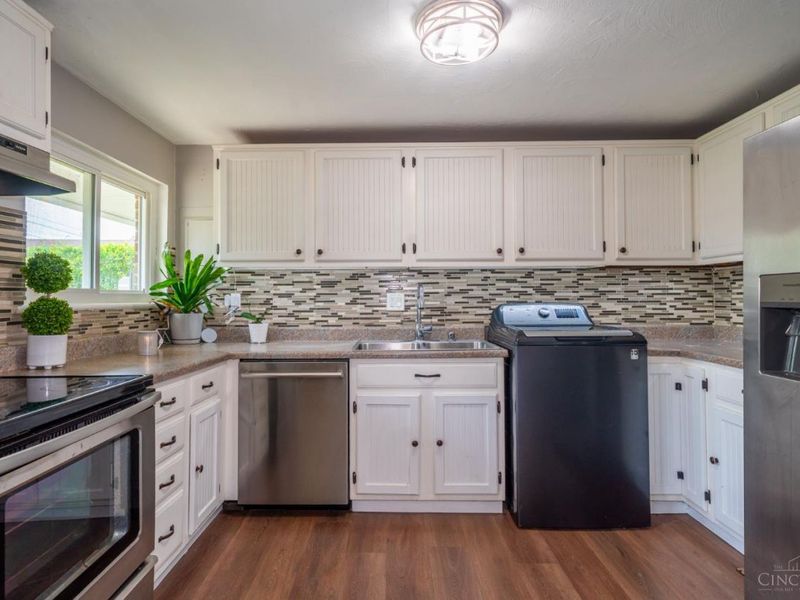 2190 Renshaw Avenue, Miami Twp, OH 45439 Photo 11