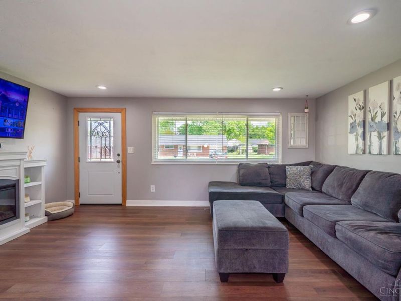 2190 Renshaw Avenue, Miami Twp, OH 45439 Photo 6