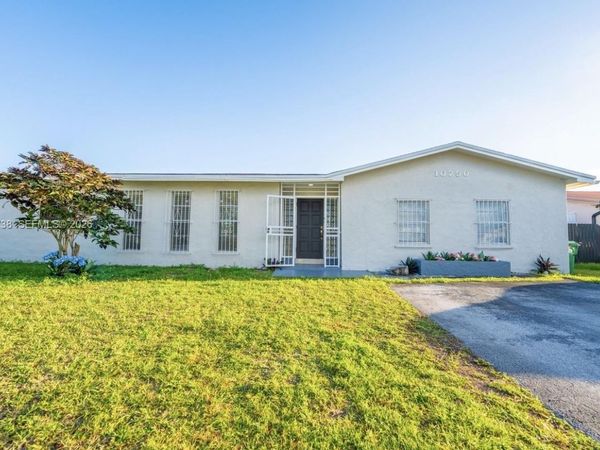 10750 SW 173rd St , Miami, FL 33157