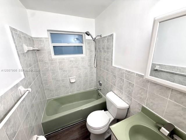 1945 NW 29th St, Unit A8, Miami, FL 33142 Photo