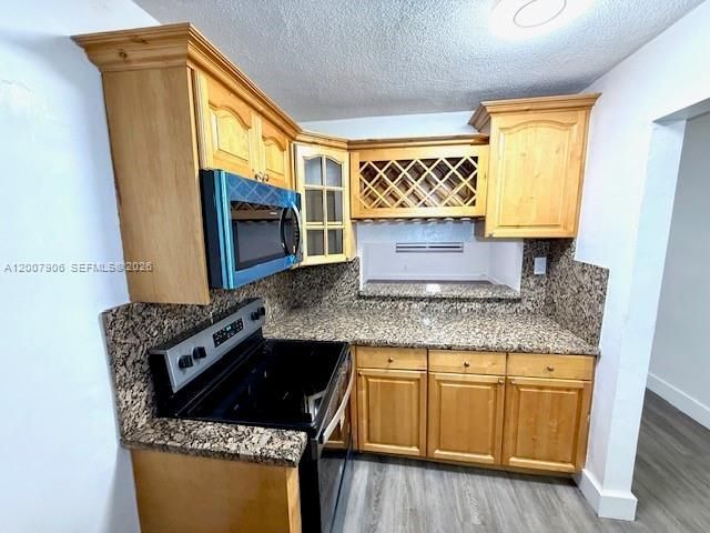 1945 NW 29th St, Unit A8, Miami, FL 33142 Photo