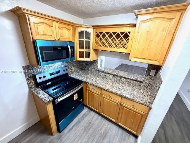 1945 NW 29th St, Unit A8, Miami, FL 33142 Photo