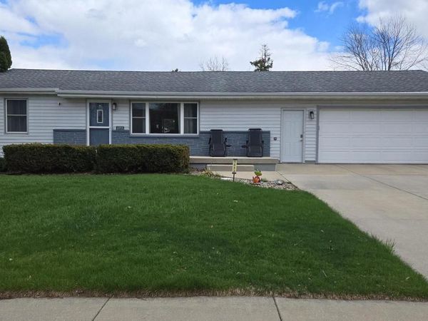 1093 Mihill AVENUE, Fond Du Lac, WI 54935