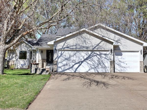 9113 Colorado Avenue N, Brooklyn Park, MN 55443
