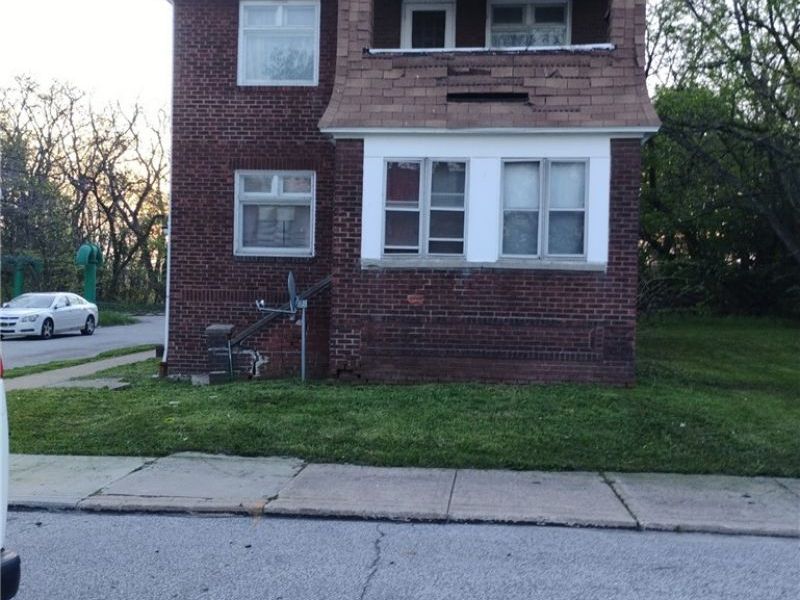 10809 Woodstock Boulevard, Cleveland, OH 44104 Photo 1