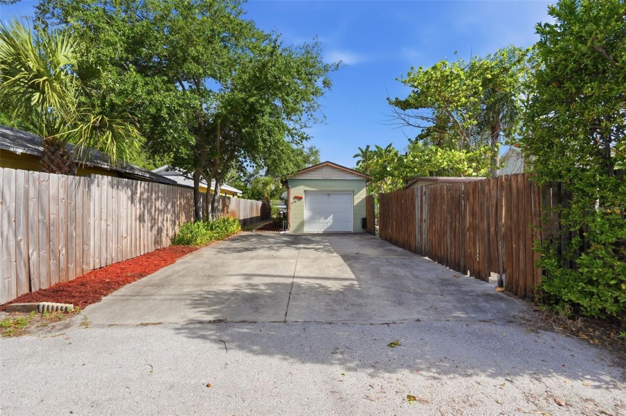 3136 9th Avenue N, Saint Petersburg, FL 33713 Photo