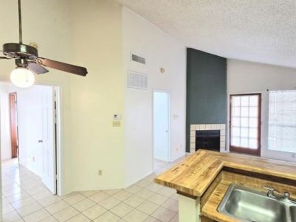 6108 Abrams Road , Unit 330, Dallas, TX 75231