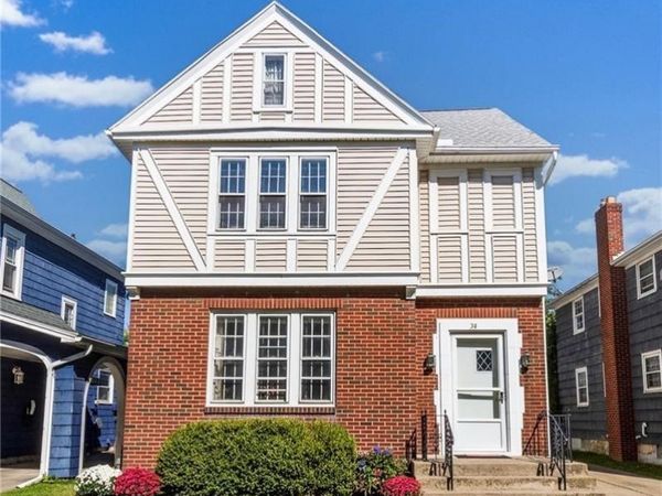 34 Delham Avenue, Buffalo, NY 14216