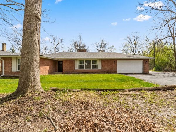 219 E Sheridan Road , Lake Bluff, IL 60044