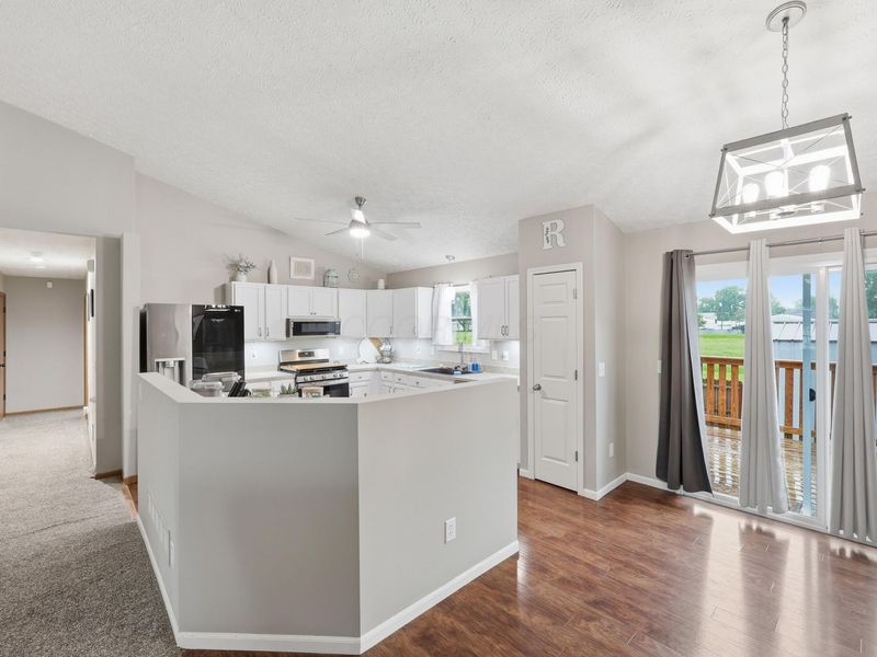 1065 Robmeyer Drive, Columbus, OH 43207 Photo 10