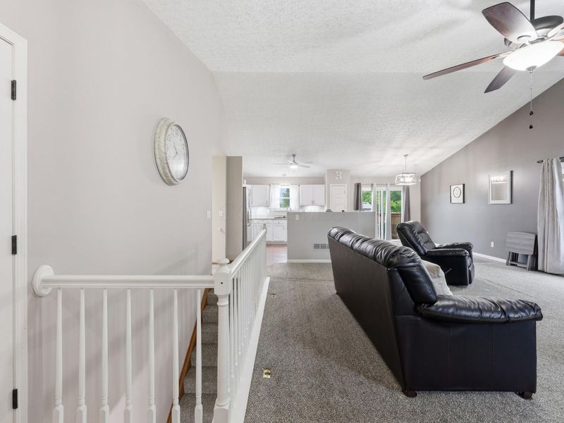 1065 Robmeyer Drive, Columbus, OH 43207 Photo 5