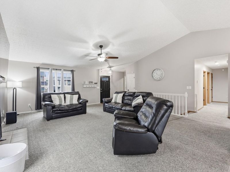 1065 Robmeyer Drive, Columbus, OH 43207 Photo 8