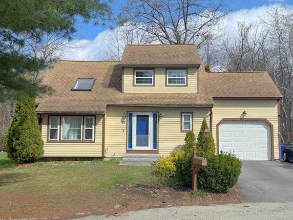 76 Ode Way, Manchester, NH 03103