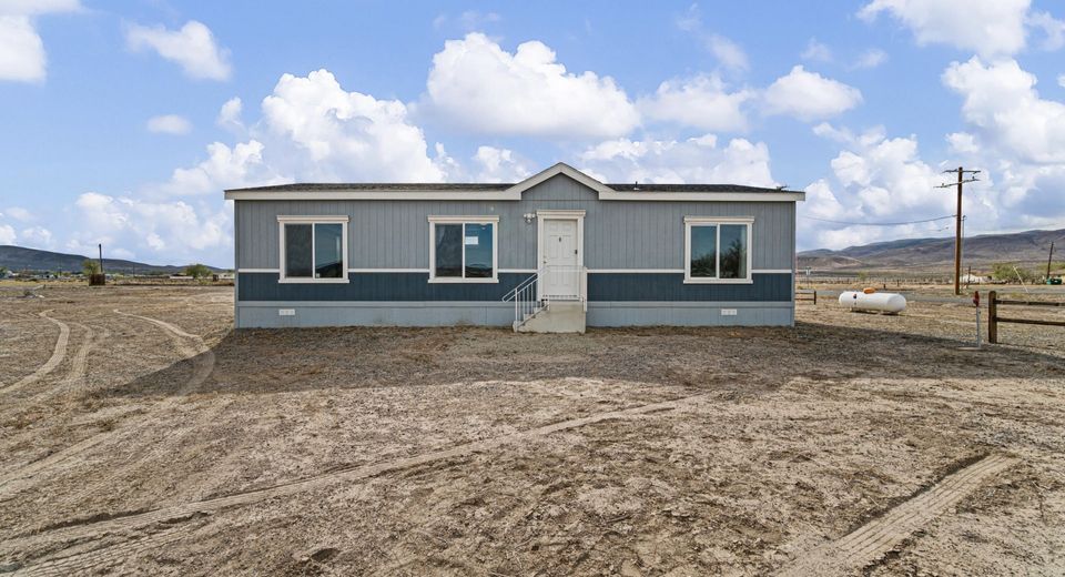 3010 Fort Churchill Road, Silver Springs, NV 89429 Photo