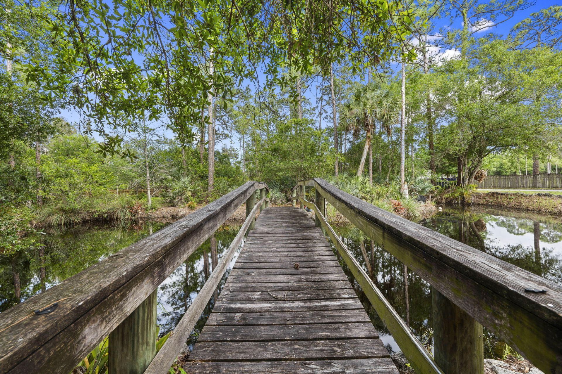 2725 Twin Oaks Trail, Fort Pierce, FL 34945 Photo