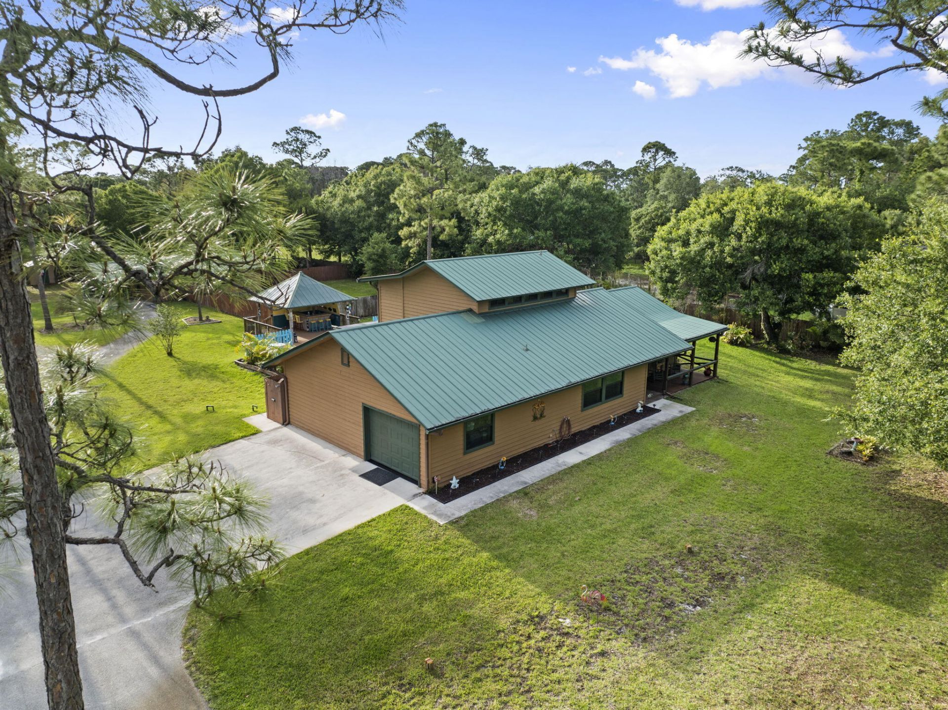 2725 Twin Oaks Trail, Fort Pierce, FL 34945 Photo