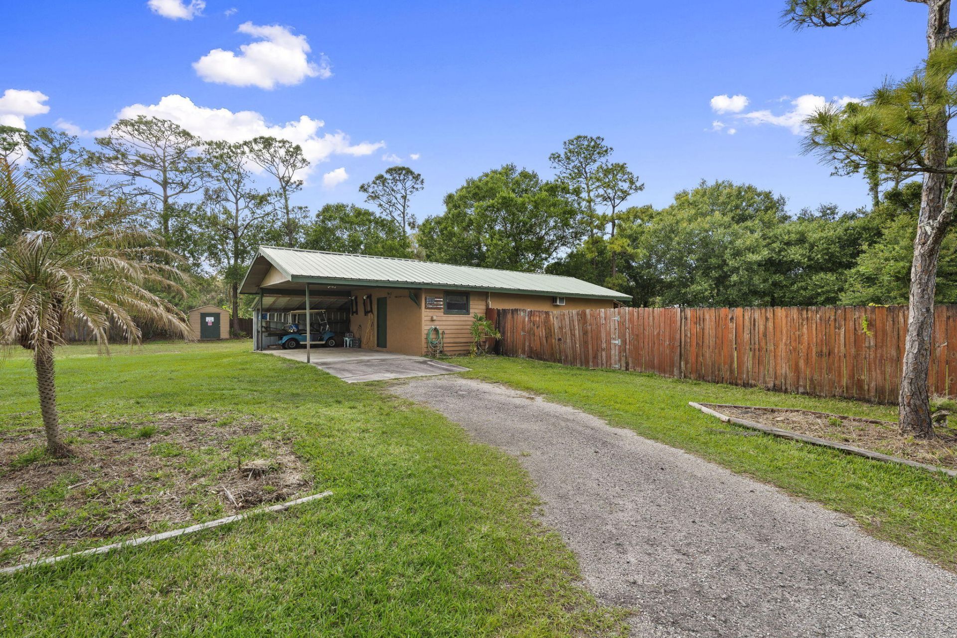 2725 Twin Oaks Trail, Fort Pierce, FL 34945 Photo