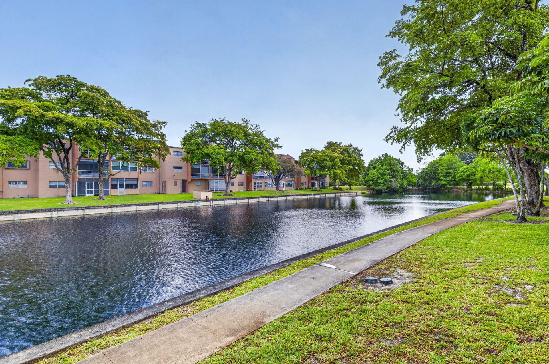 9081 Lime Bay Boulevard, Unit 115, Tamarac, FL 33321 Photo