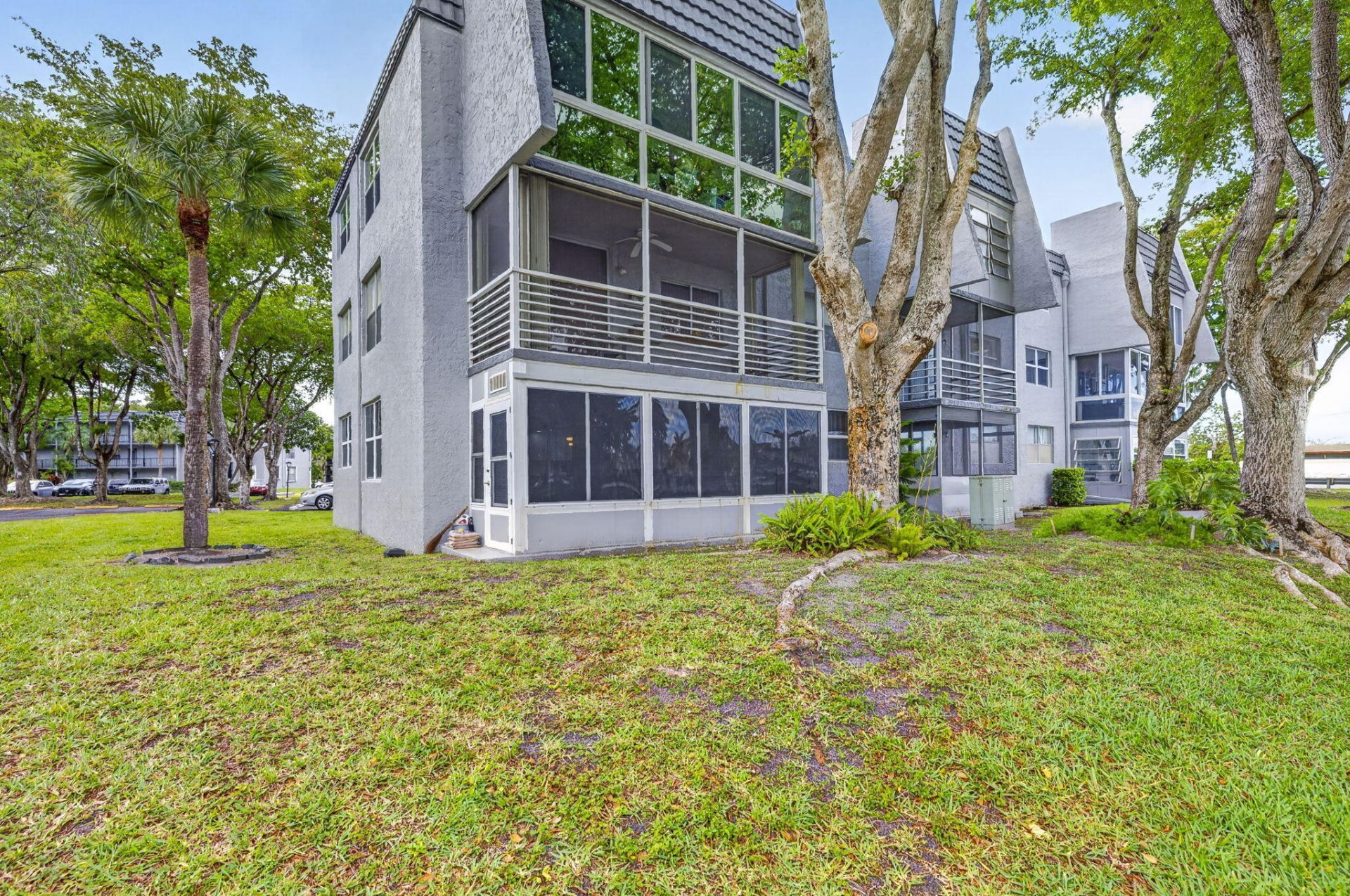 9081 Lime Bay Boulevard, Unit 115, Tamarac, FL 33321 Photo