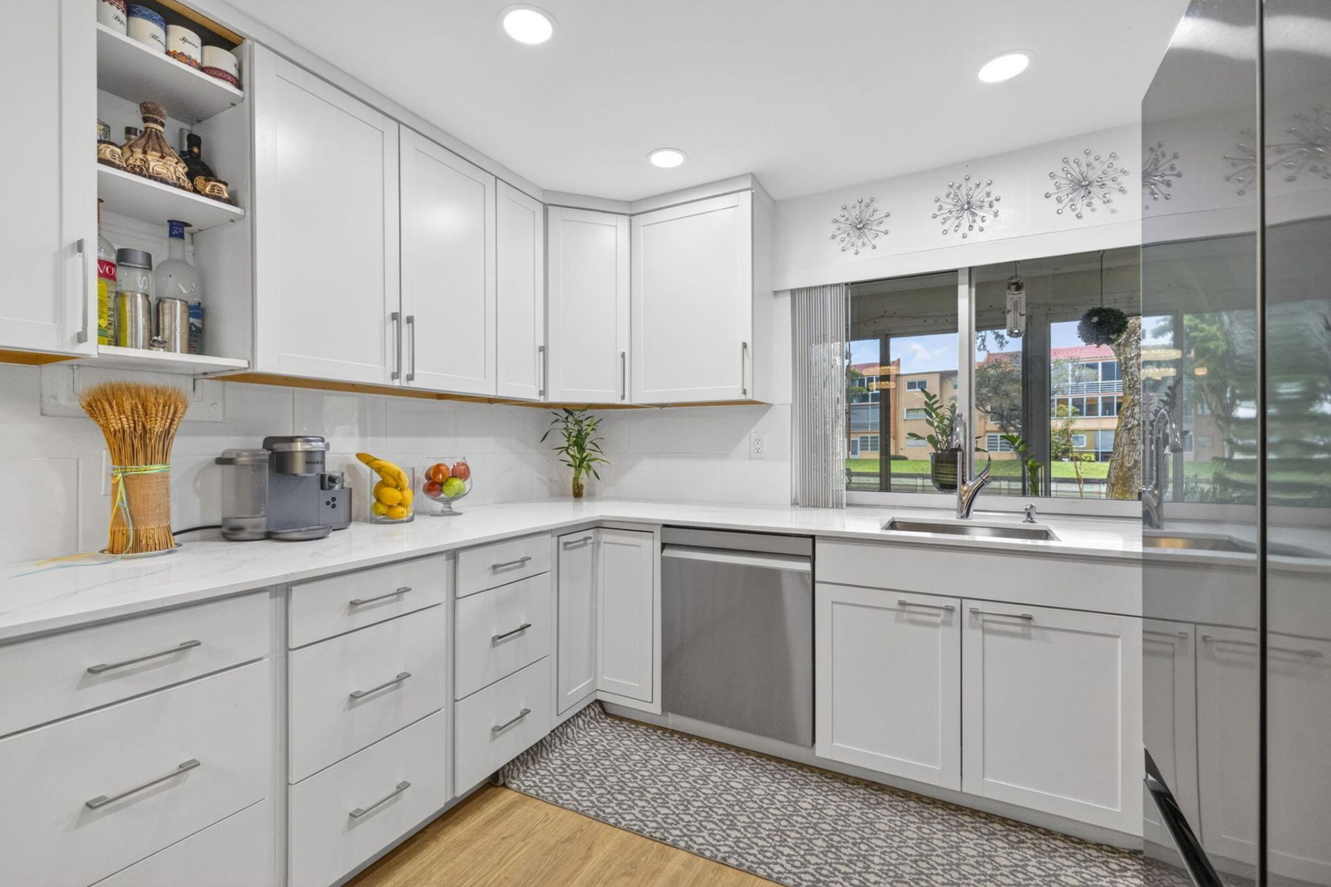 9081 Lime Bay Boulevard, Unit 115, Tamarac, FL 33321 Photo