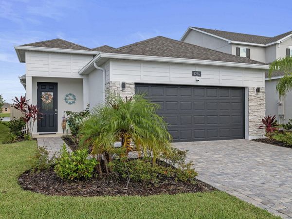 1254 SE Canfield Cir Circle, Palm Bay, FL 32909
