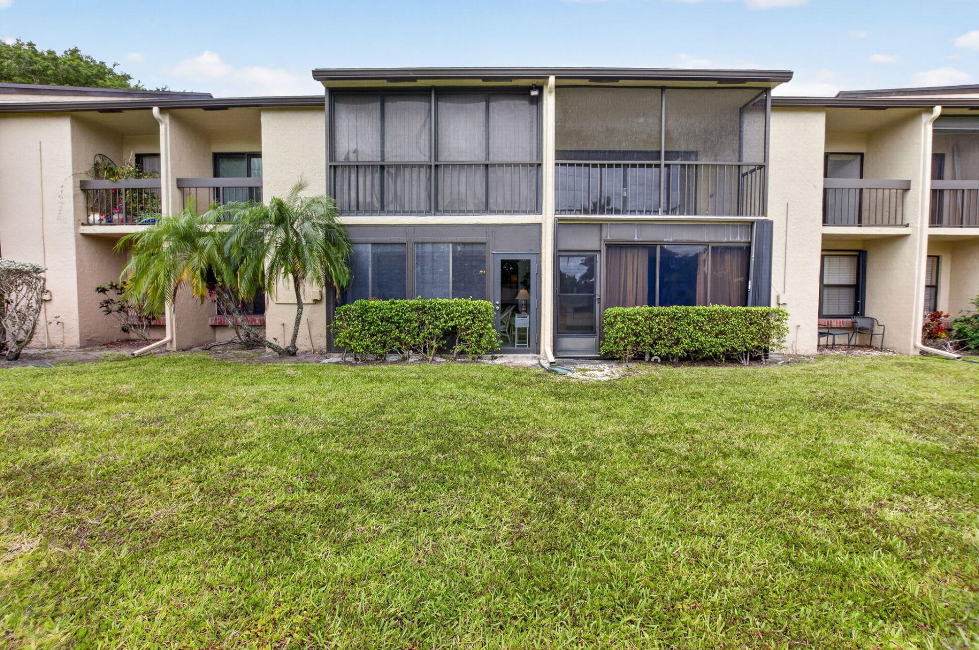 5021 Oakhill Lane, Unit 114, Delray Beach, FL 33484 Photo