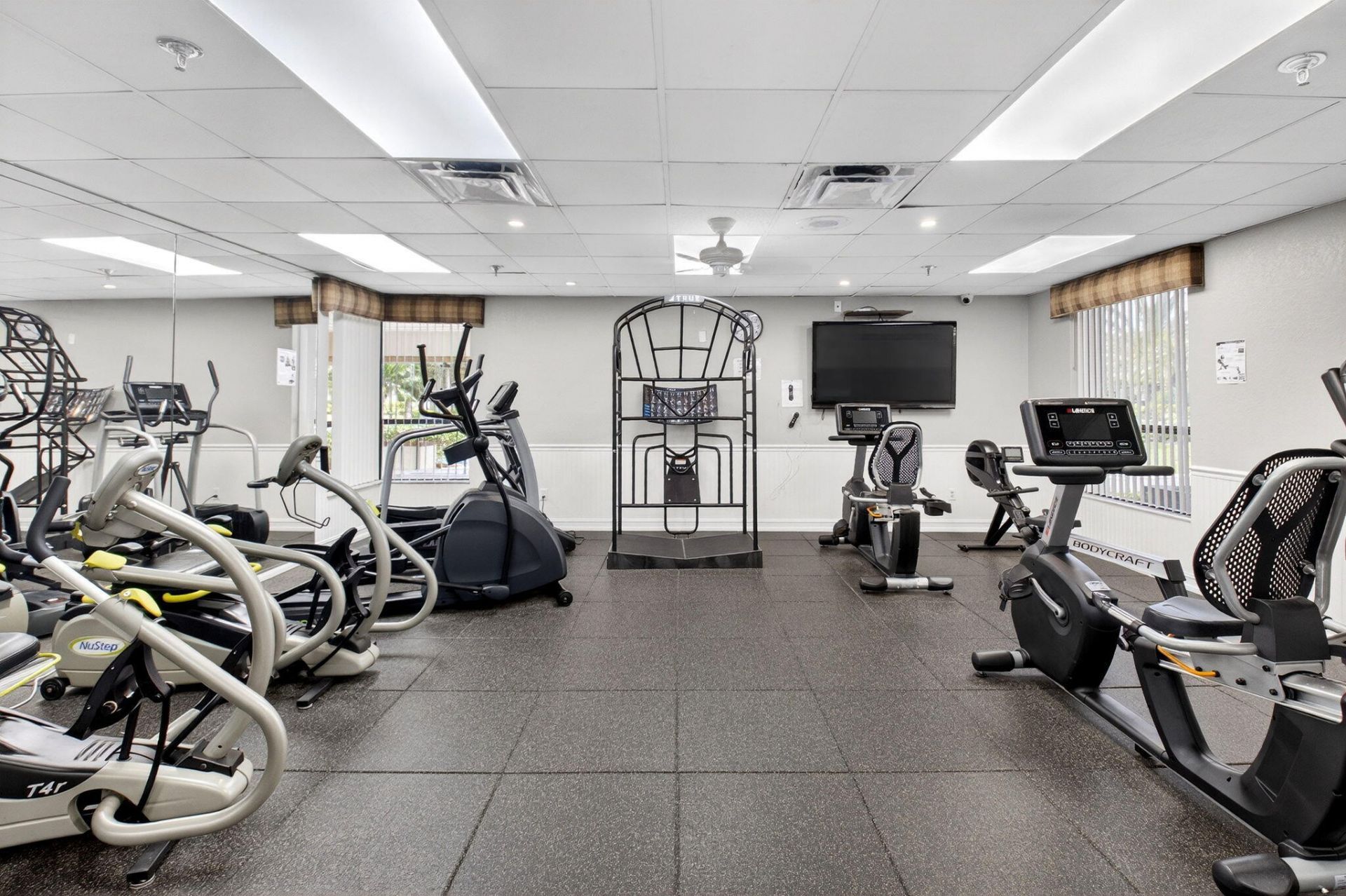 5021 Oakhill Lane, Unit 114, Delray Beach, FL 33484 Photo