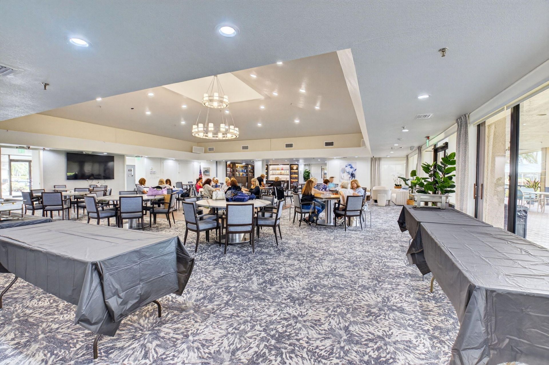 5021 Oakhill Lane, Unit 114, Delray Beach, FL 33484 Photo