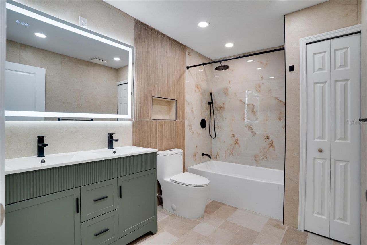 4029 13th Avenue S, Saint Petersburg, FL 33711 Photo