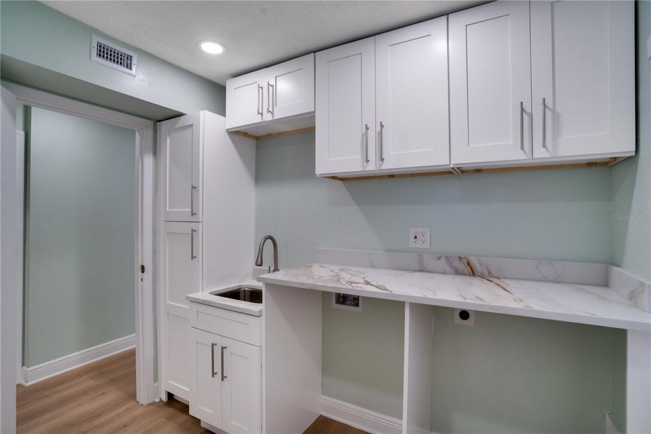 4029 13th Avenue S, Saint Petersburg, FL 33711 Photo