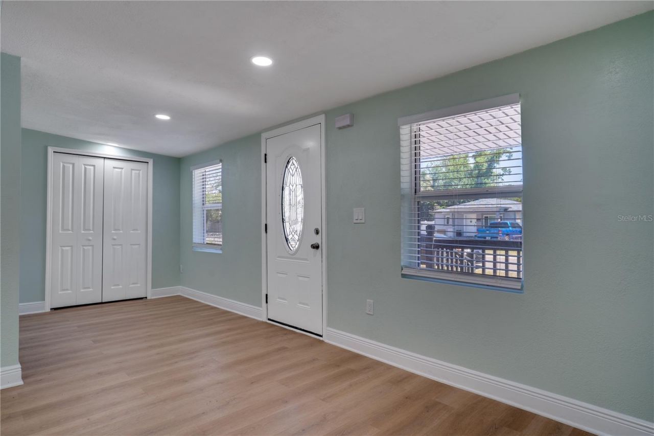 4029 13th Avenue S, Saint Petersburg, FL 33711 Photo