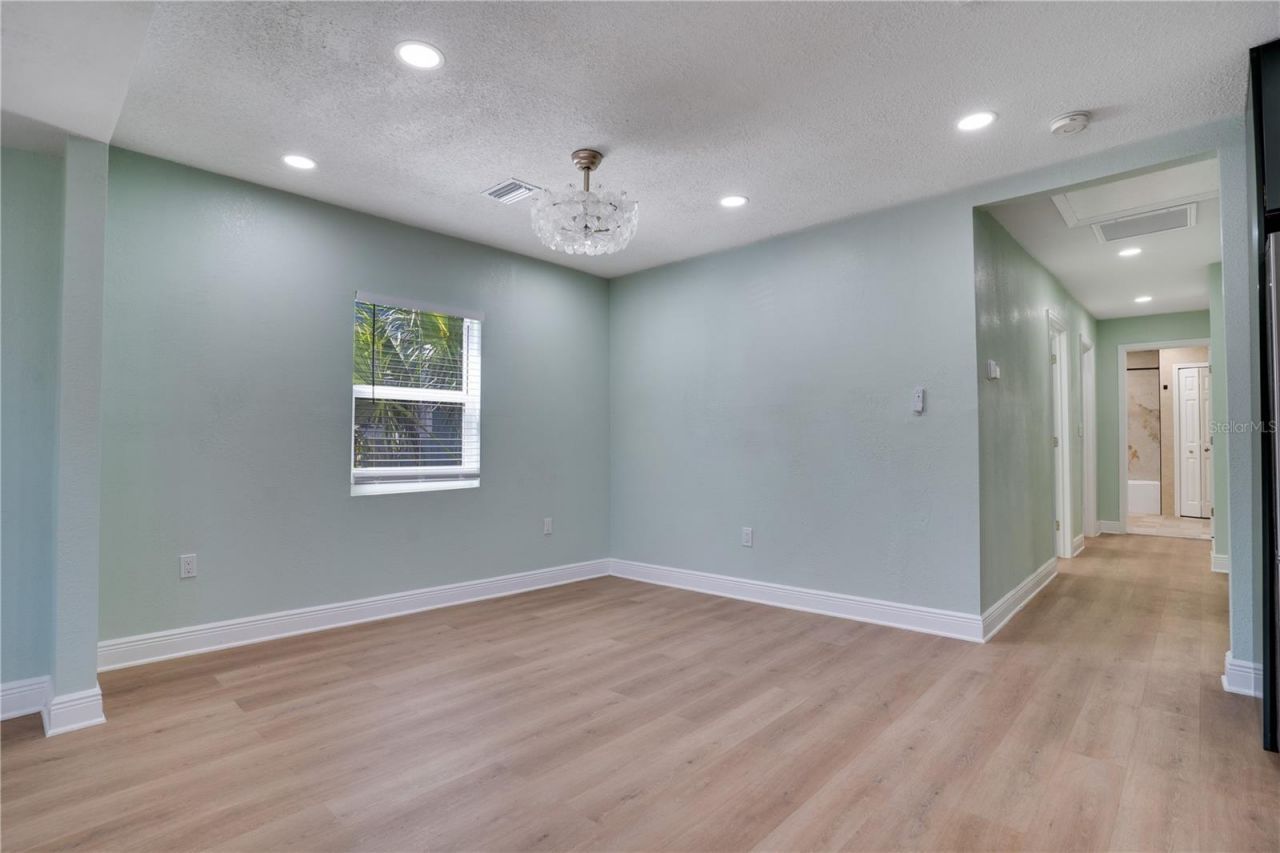 4029 13th Avenue S, Saint Petersburg, FL 33711 Photo
