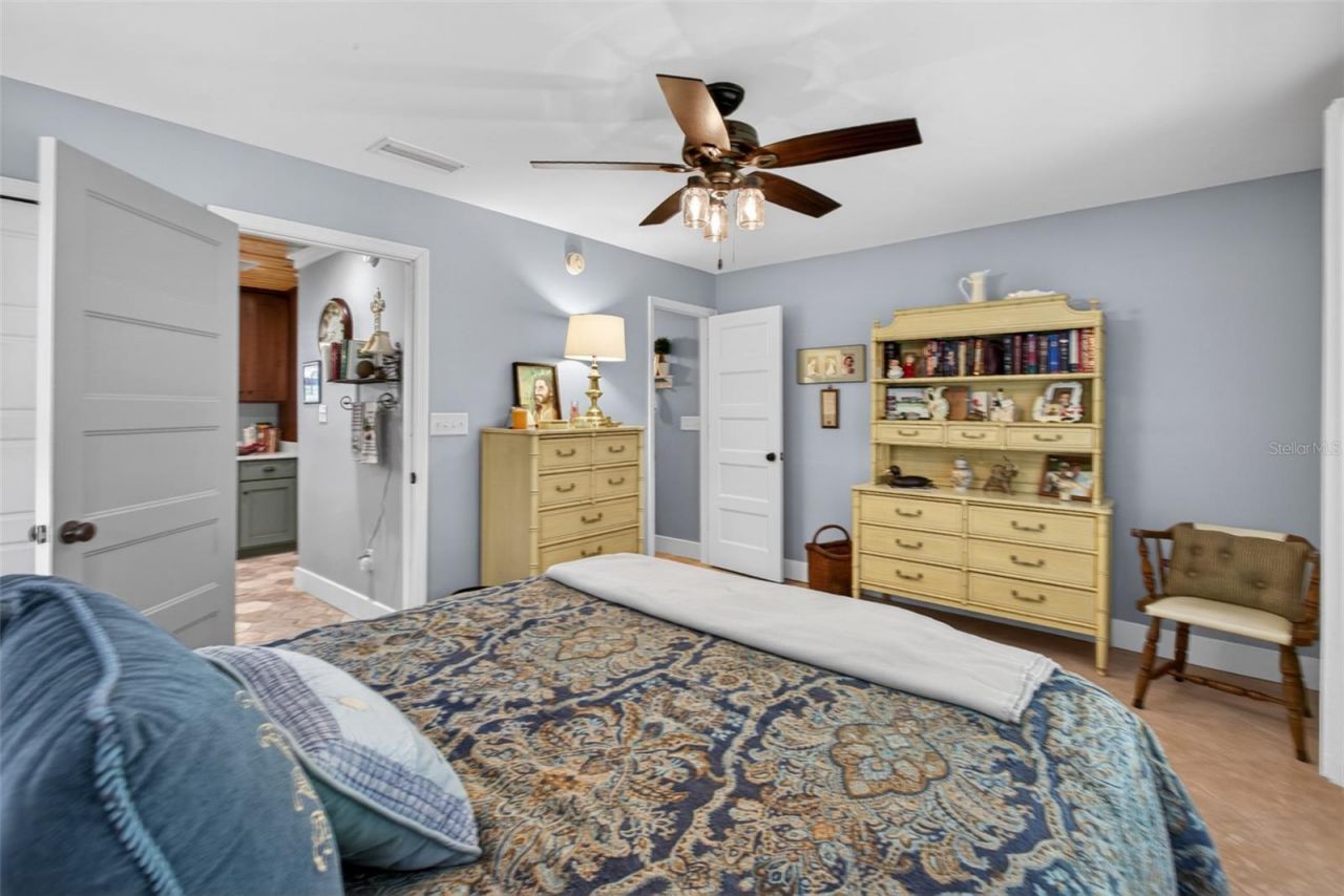 137 & 135 Riverside Drive , Satsuma, FL 32189 Photo