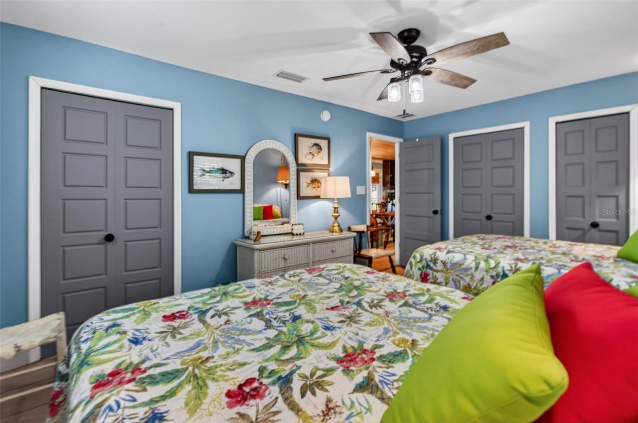 137 & 135 Riverside Drive , Satsuma, FL 32189 Photo