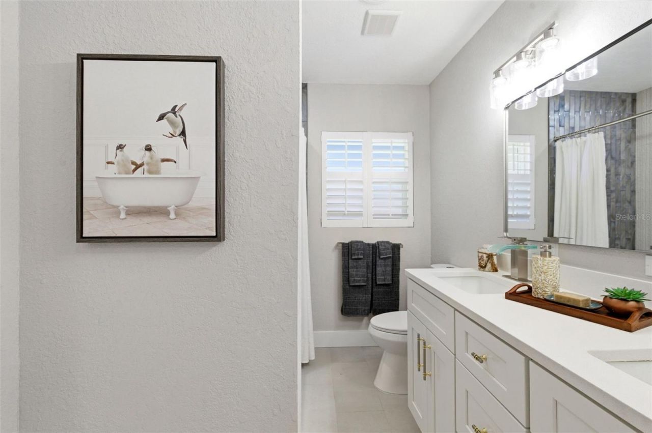 8326 40th Place N, Saint Petersburg, FL 33709 Photo