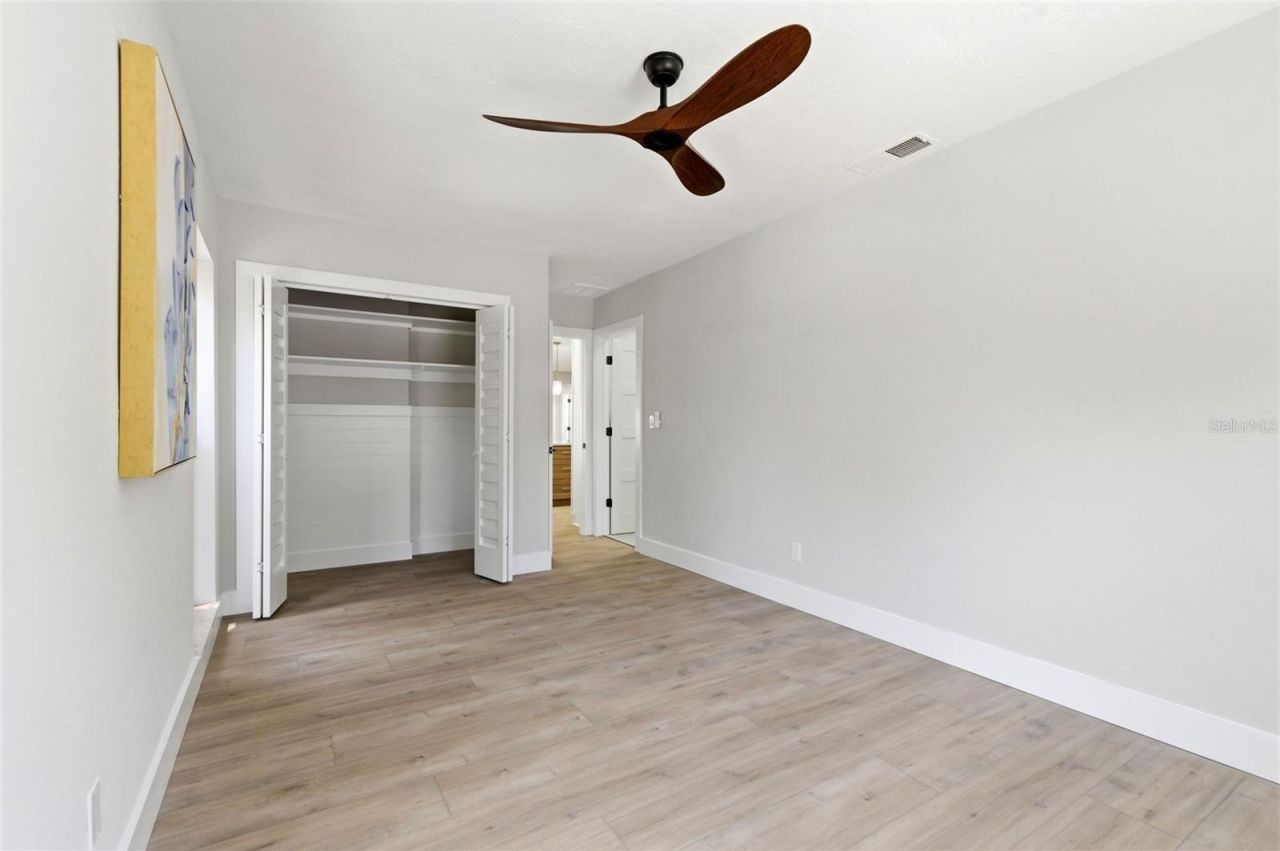 8326 40th Place N, Saint Petersburg, FL 33709 Photo
