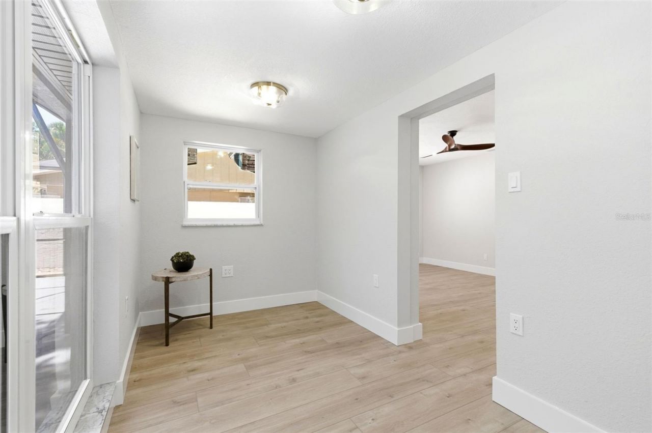 8326 40th Place N, Saint Petersburg, FL 33709 Photo