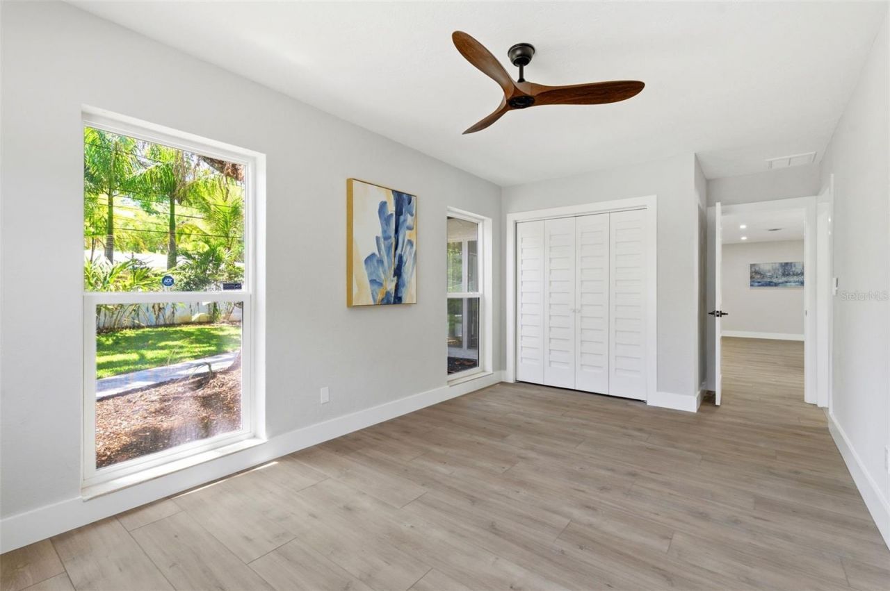 8326 40th Place N, Saint Petersburg, FL 33709 Photo