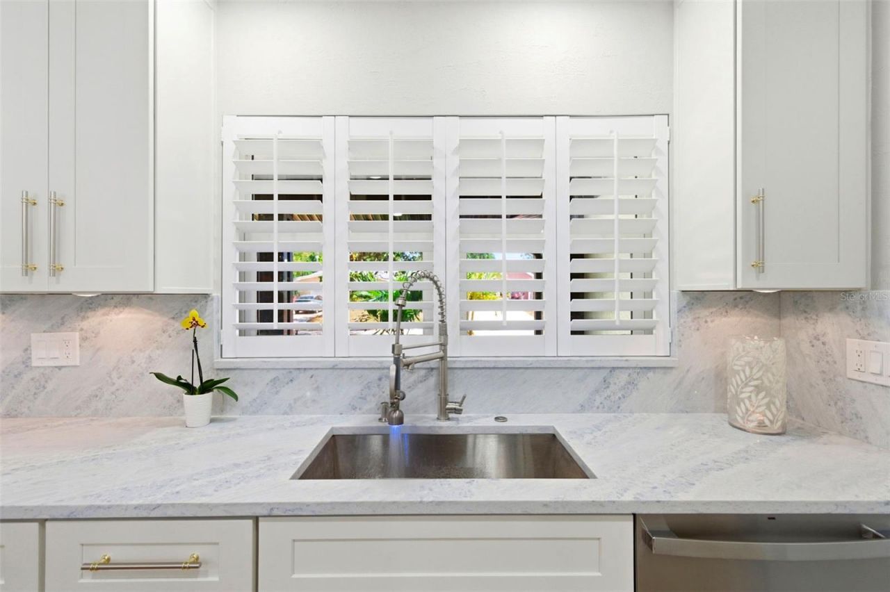 8326 40th Place N, Saint Petersburg, FL 33709 Photo