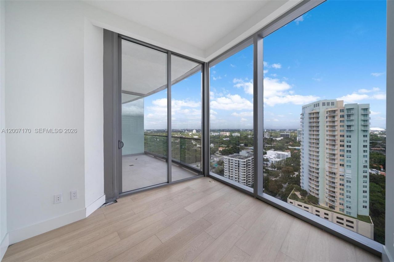 175 SE 25th Rd , Unit 1904, Miami, FL 33129 Photo