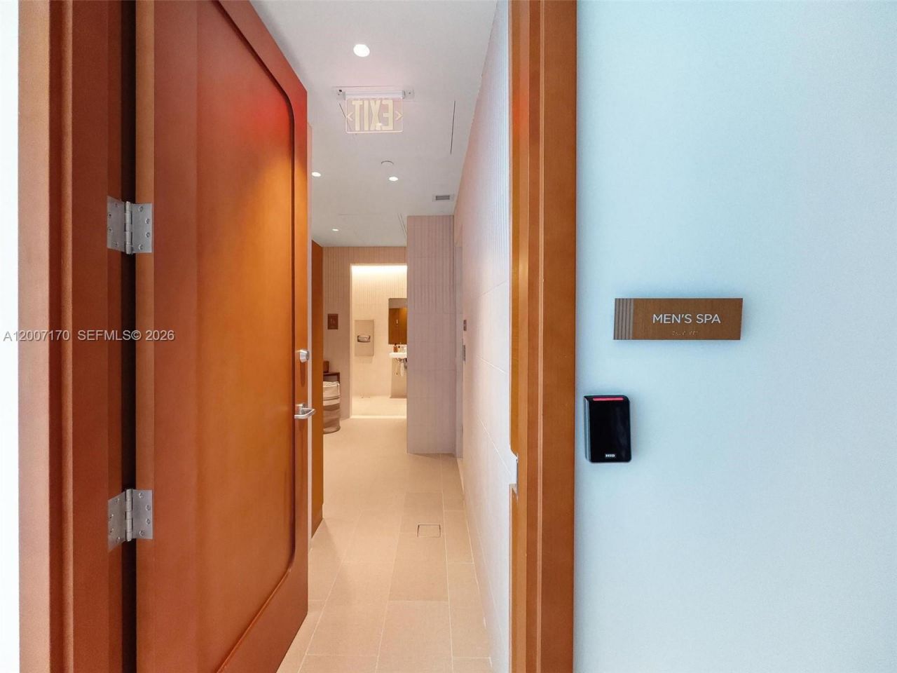 175 SE 25th Rd, Unit 1904, Miami, FL 33129 Photo