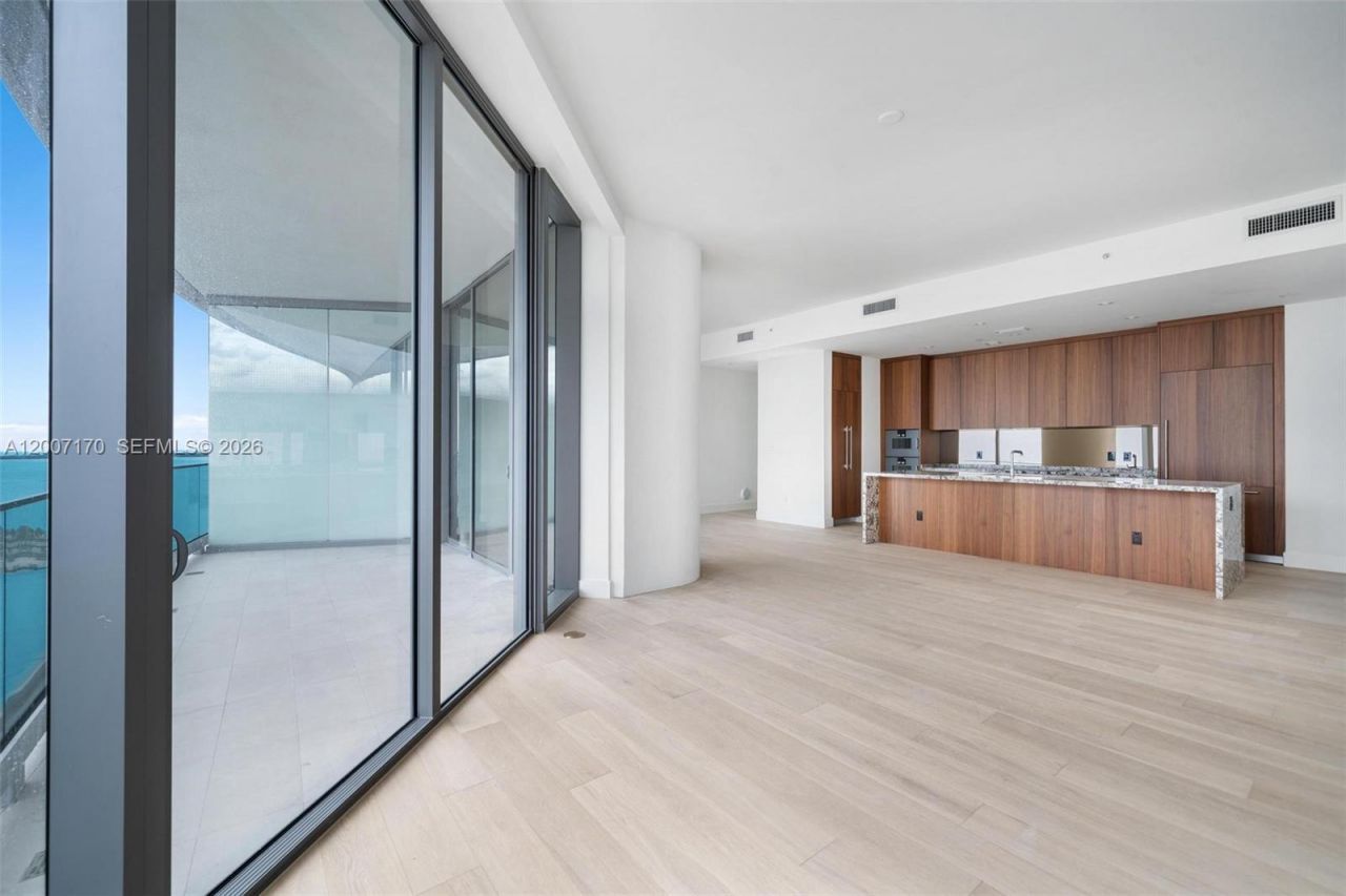 175 SE 25th Rd , Unit 1904, Miami, FL 33129 Photo