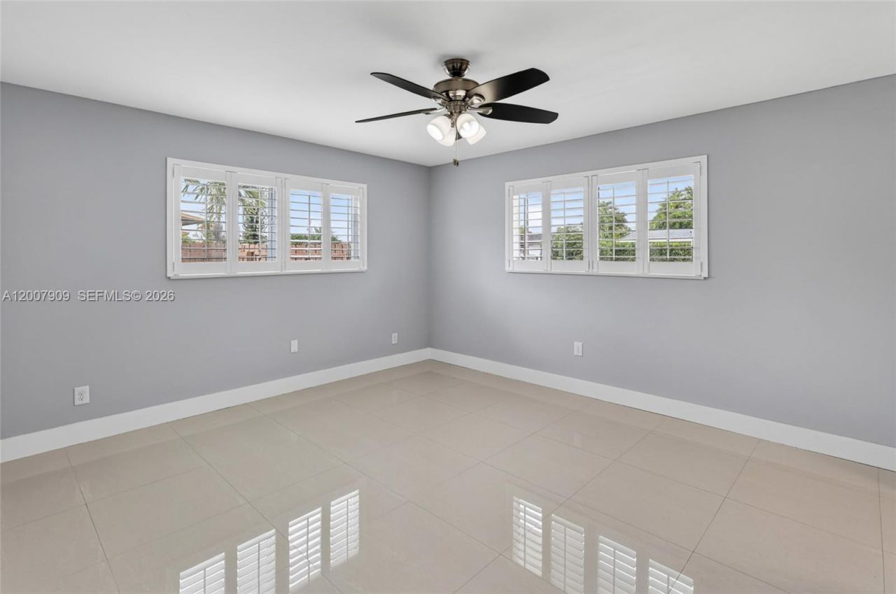 4865 SW 94th Ave , Miami, FL 33165 Photo