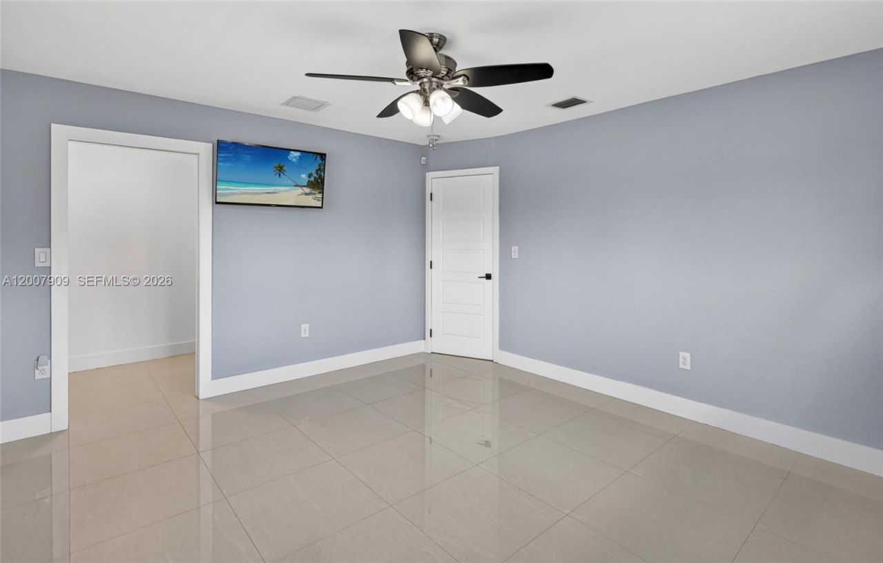 4865 SW 94th Ave , Miami, FL 33165 Photo